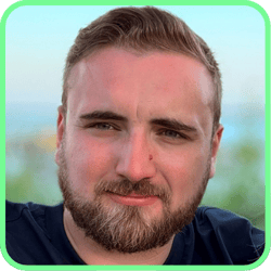 RM-Headshot-Netix-New (1)